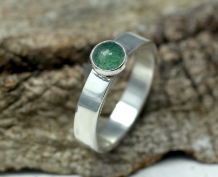 Ring Aventurijn en zilver Basic vormgegeven ontwerp groene edelsteen handgemaakte ringen LYAM edelsmeden edelsmid