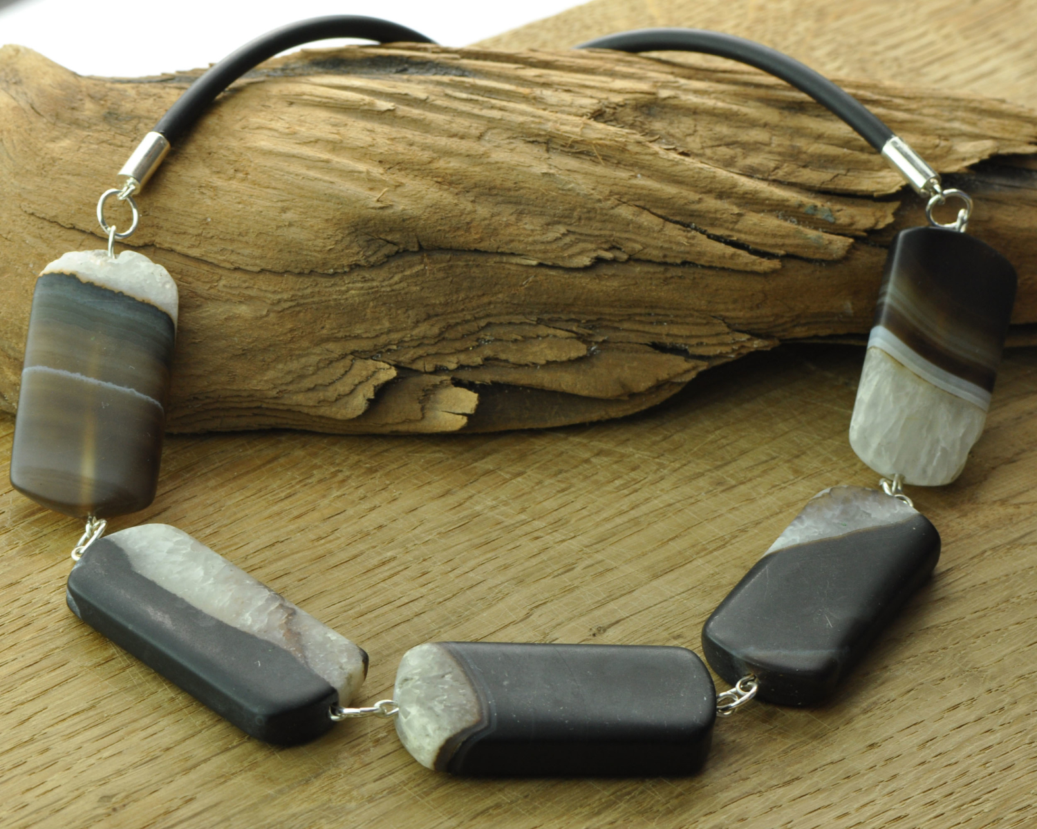 Ketting Onyx, zilver, rubber, handgemaakt sieraad