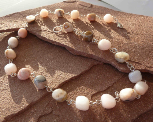 Ketting Roze Andesopaal, opaalketting, zilveren, naturel, beige edelstenen, handgemaakt door LYAM edelsmeden