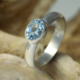 Zilveren ring met lichtblauwe topaas