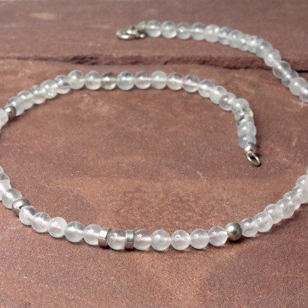 Ketting Basic Aquamarijn Rond, snoer met aquamarijn, zilveren ketting met aquamarijn, handgemaakt door LYAM edelsmeden